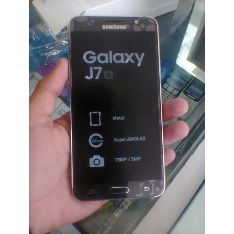 Samsung Galaxy J7 (2016) J710